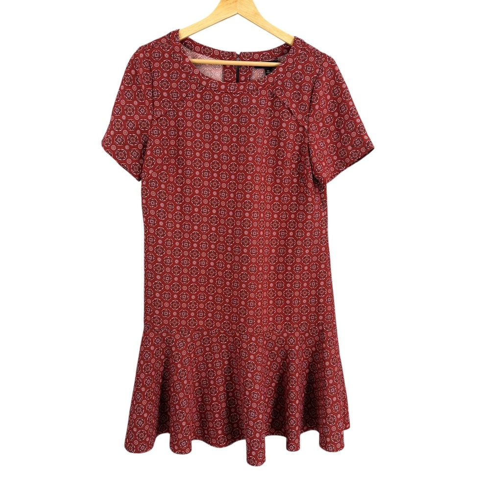 Banana Republic Red Medallion Print Drop Waist Dress Size 10 Short Sleeve Office